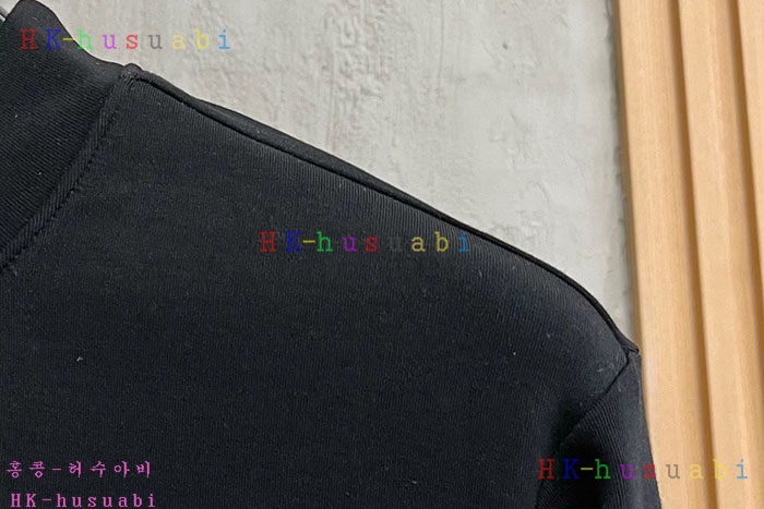 NEW 로로피아나 긴팔티  신상 L 580121