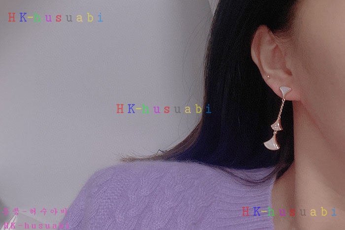 NEW 불가리 귀걸이 신상 B 6640101