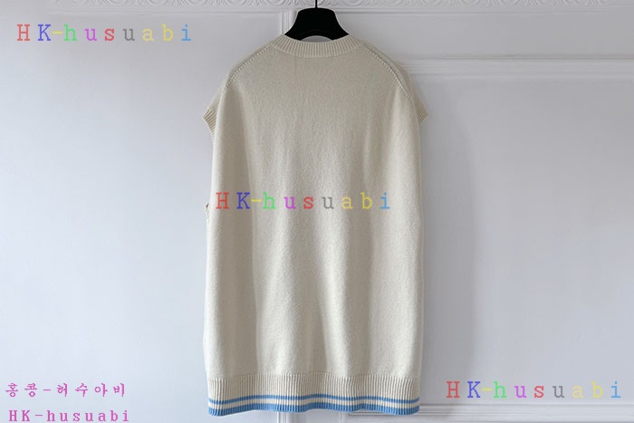 NEW 디올 니트조끼 신상 DR 3507008