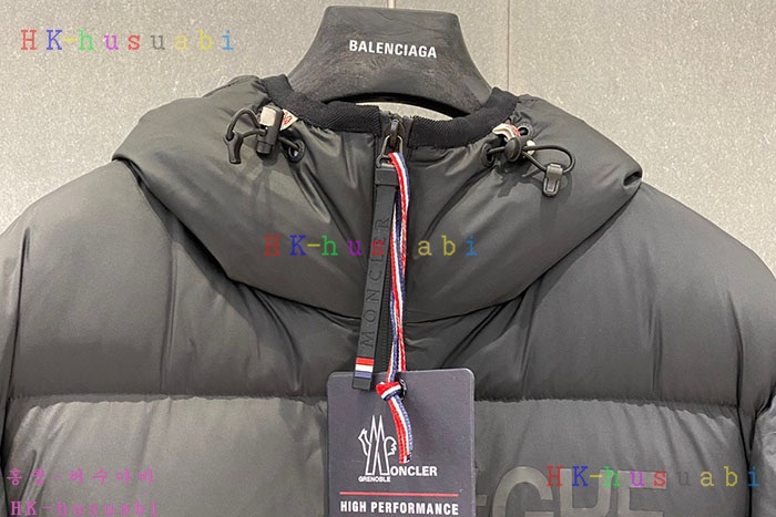 NEW 몽클레어 패딩 신상 M 748080