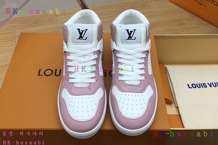 NEW 루이비통 스니커즈 신상 LV 4658015