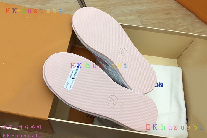 NEW 루이비통 스니커즈 신상 LV 4658015