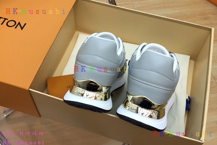 NEW 루이비통 스니커즈 신상 LV 4658018