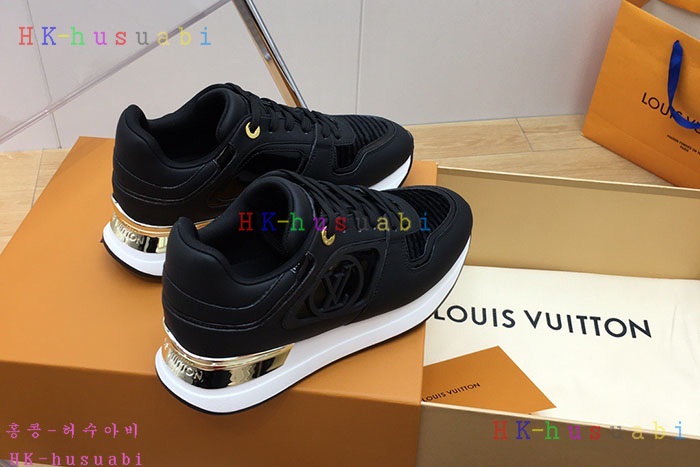NEW 루이비통 스니커즈 신상 LV 4658019