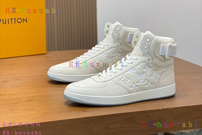 NEW 루이비통 스니커즈 신상 LV 4658021