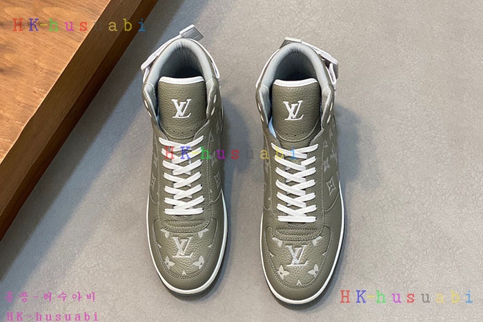 NEW 루이비통 스니커즈 신상 LV 4658022
