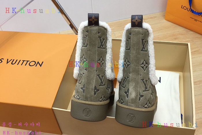 NEW 루이비통 부츠 신상 LV 4658028