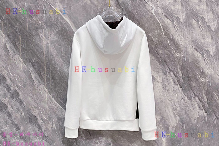 NEW 펜디 후드집업 신상 FD 9680400