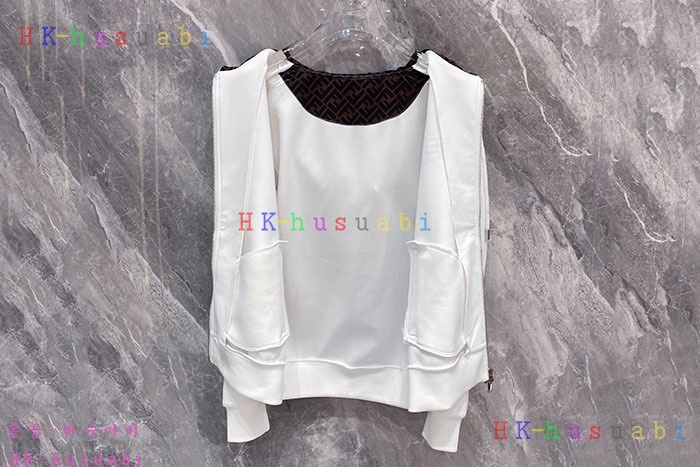 NEW 펜디 후드집업 신상 FD 9680400