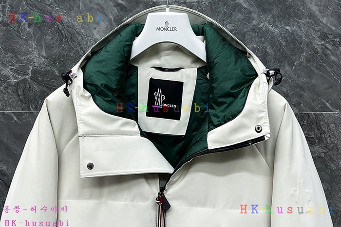 NEW 몽클레어 패딩 신상 M 924401