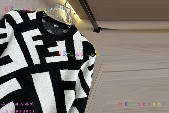 NEW 펜디 니트 신상 F 5040772