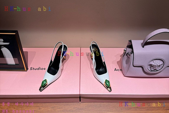 NEW 입생로랑 신발 신상  S 8892557