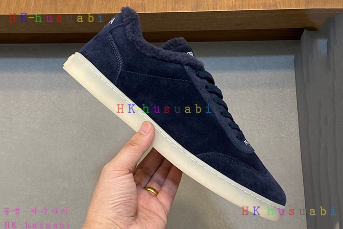 NEW 프라다 신발 신상 P 584701