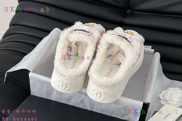 NEW 샤넬 스니커즈 신상 C 228129