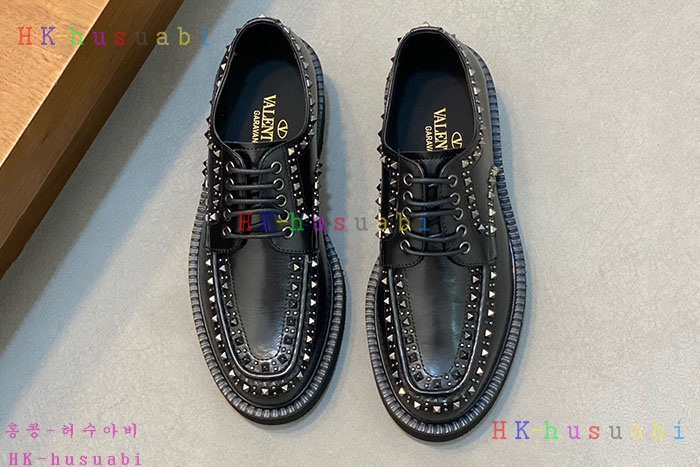 NEW 발렌티노 스니커즈 신상 V 522505