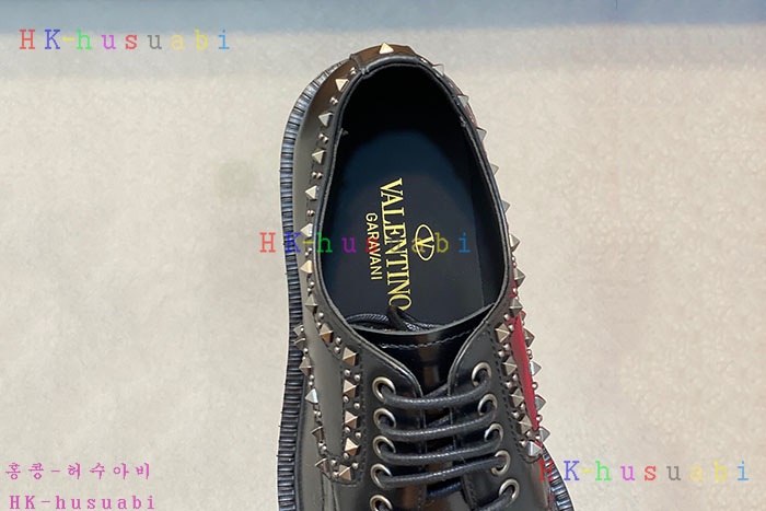 NEW 발렌티노 스니커즈 신상 V 522505