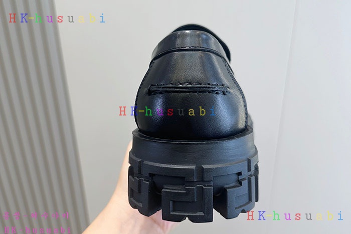 NEW 베르사체 신발 신상 V 995705