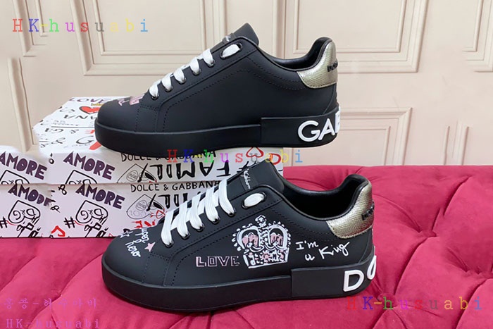 NEW 돌체앤가바나 스니커즈 신상 DG 690010