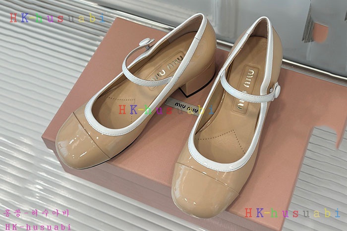 NEW 미우미우 신발 신상 MU 889009