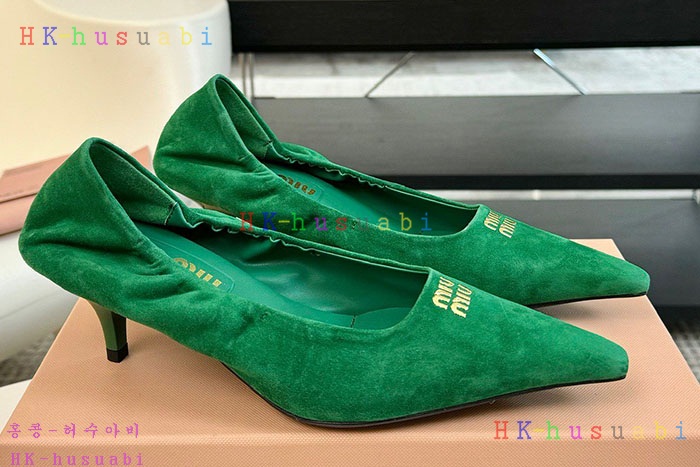 NEW 미우미우 신발 신상 MU 899220