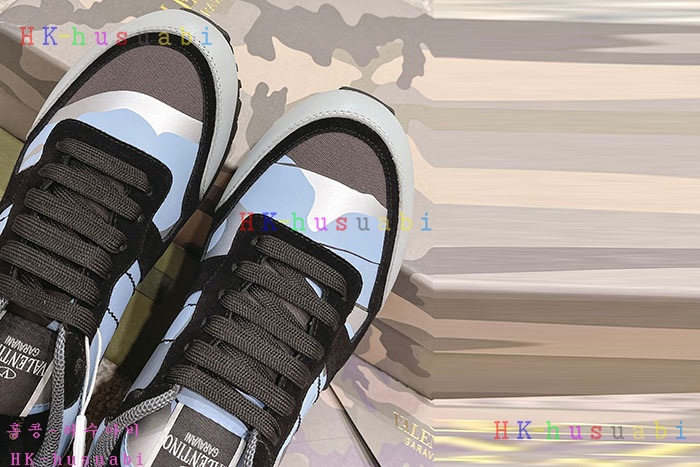 NEW 발렌티노 스니커즈 신상 V 933324