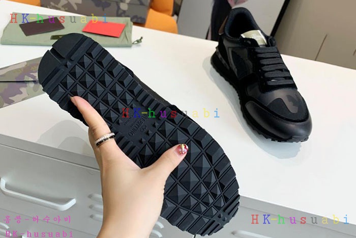 NEW 발렌티노 스니커즈 신상 V 933336