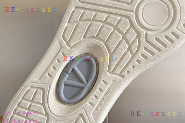 NEW 발렌티노 스니커즈 신상 V 6414001
