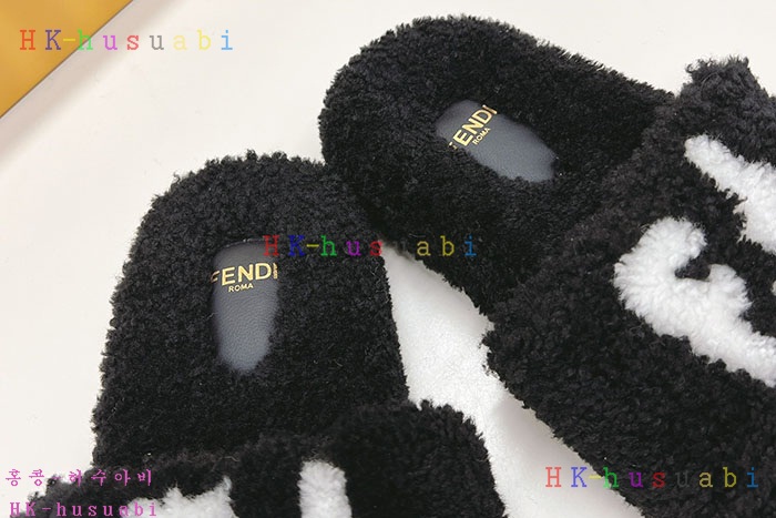 NEW 펜디 신발 신상 F 669017