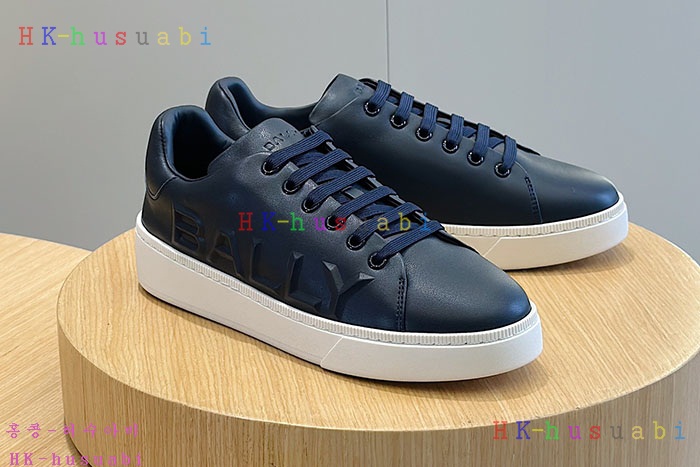NEW 발리 스니커즈 신상 B 558604