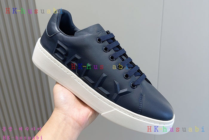 NEW 발리 스니커즈 신상 B 558604