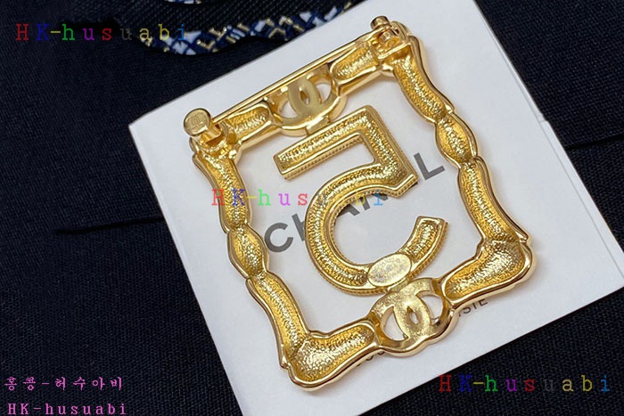 NEW 샤넬 브로치 신상 C 887005