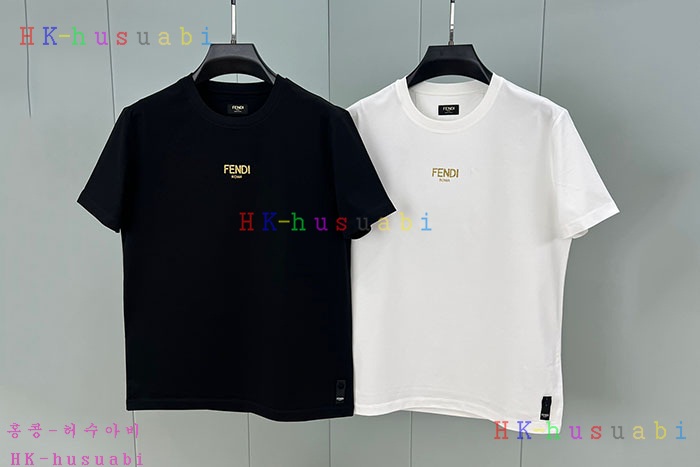 NEW 펜디 반팔티 신상 FD 668014