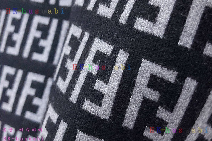 NEW 펜디 니트 신상 FD 668021