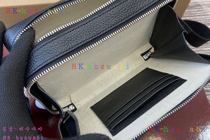 ★미러급★구찌 점보 GG 카프스킨 미니 크로스백 816958