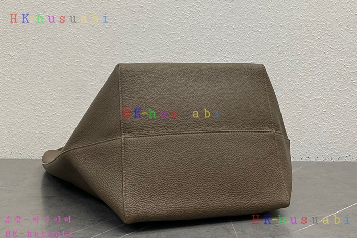★미러급★더로우 라지 NS Park Tote 가죽 백  W1313-5