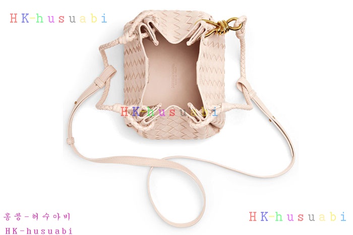 ★미러급★보테가베네타 스몰 파라슈트 796569-7