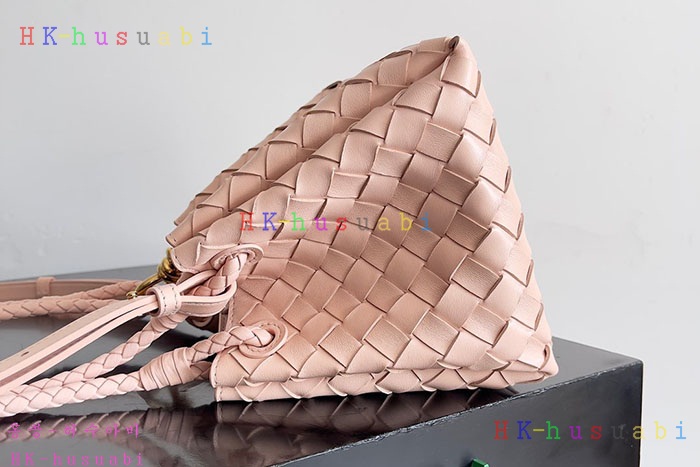 ★미러급★보테가베네타 스몰 파라슈트 796569-7