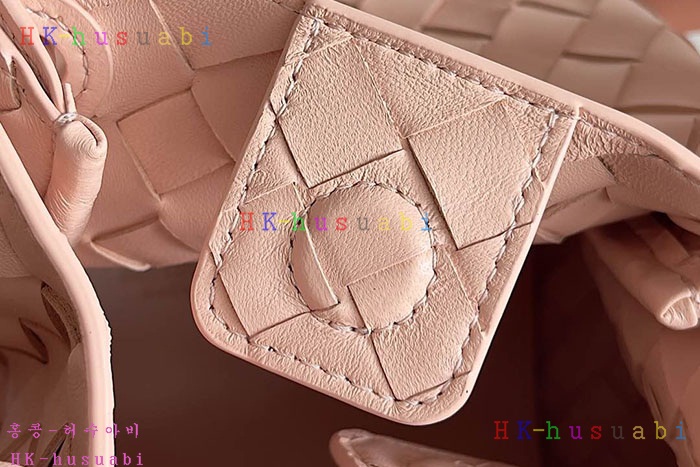 ★미러급★보테가베네타 스몰 파라슈트 796569-7