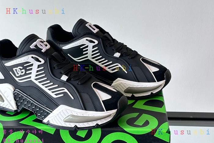NEW 돌체앤가바나 스니커즈 신상 DG 958664