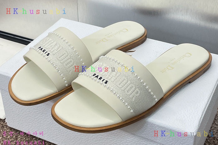 NEW 디올 신발 신상 DR 2888010