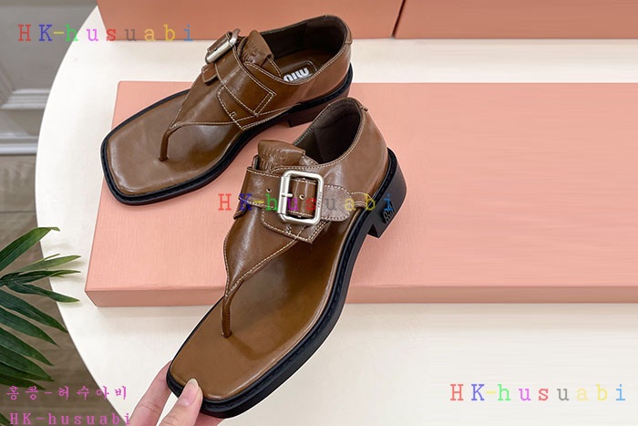 NEW 미우미우 신발 신상 MU 5833006