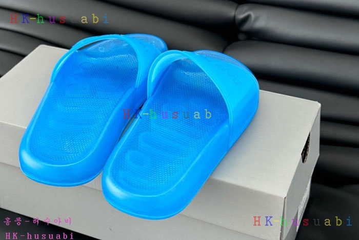 NEW 발렌시아가 슬리퍼 신상 B 7550113