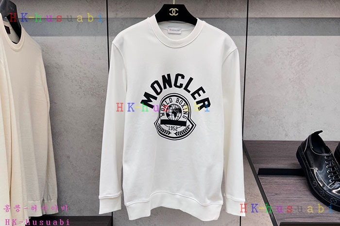 NEW 몽클레어 맨투맨 신상 M 3804015