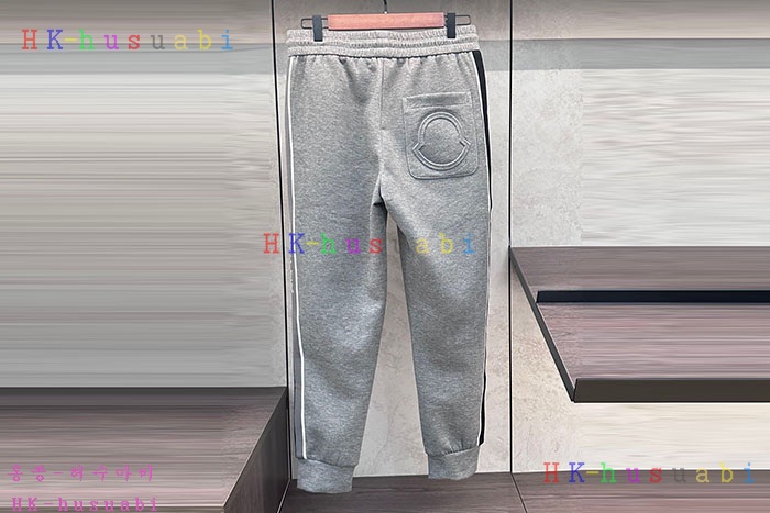 NEW 몽클레어 트리닝 신상 M 3804027