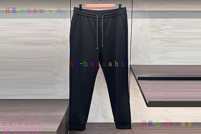 NEW 펜디 츄리닝바지 신상 FD 350600
