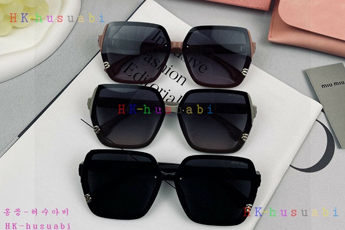 NEW 미우미우 선글라스 신상 M 8857090
