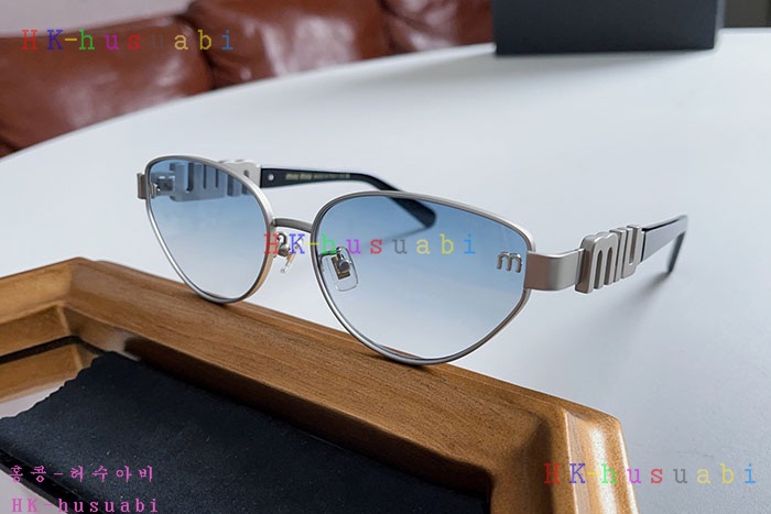 NEW 미우미우 선글라스 신상 M 8857091