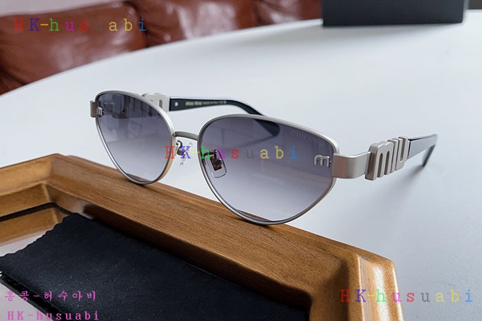 NEW 미우미우 선글라스 신상 M 8857091