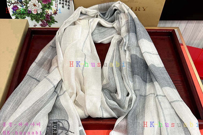 NEW 버버리 스카프 신상 BB  5580453