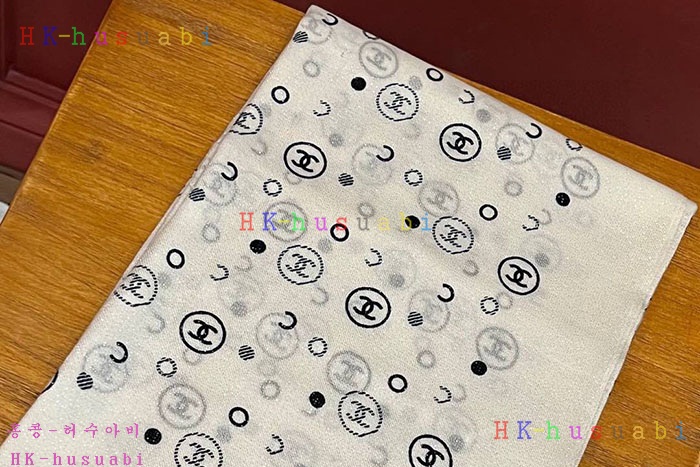 NEW 샤넬 스카프 신상 C 6958063